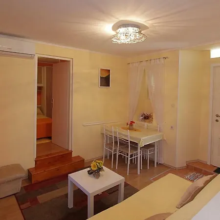 Apartment Tancabel